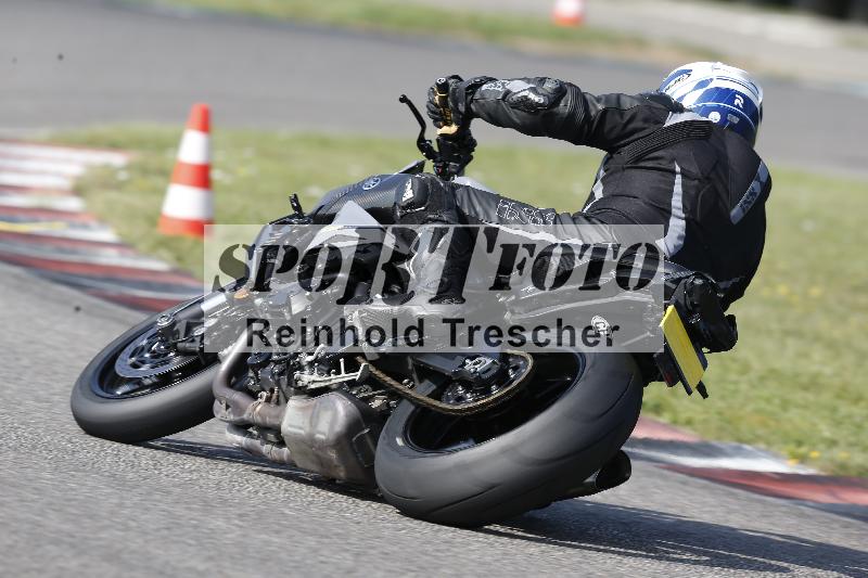 /45 10.08.2025 Plüss Moto Sport ADR/Freies Fahren/784